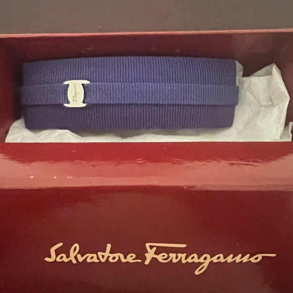 Authentic Salvatore Ferragamo Barrette